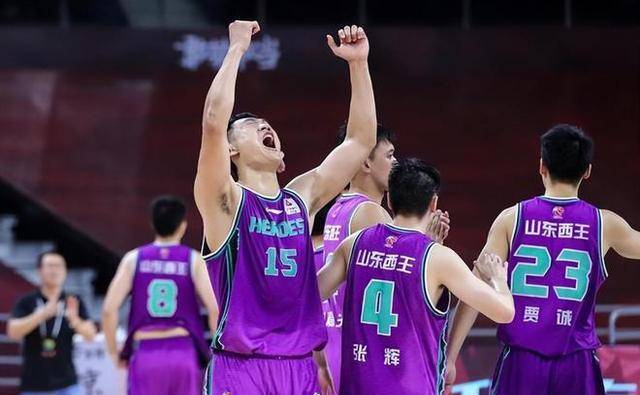 北京男篮战胜山东男篮，场上节奏掌控得当
