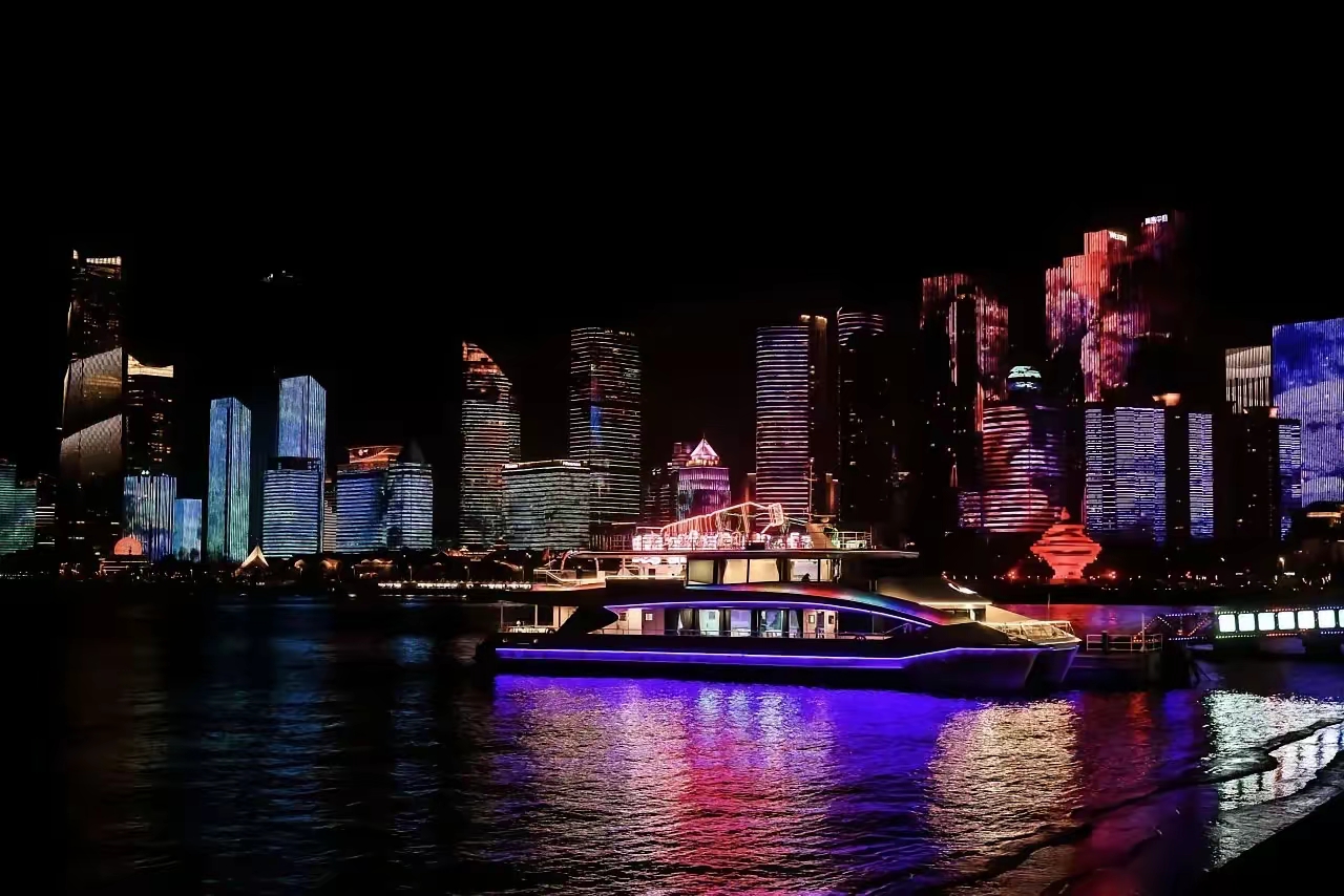 包含河南郑州挑战重庆五星，实力对比严峻的词条